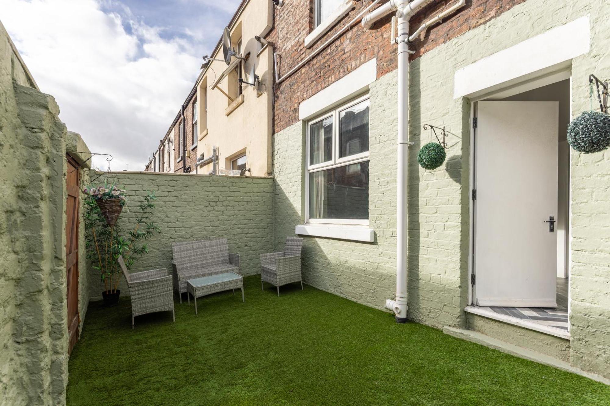 Arkles House - Air Host & Stay - Anfield Liverpool Bagian luar foto